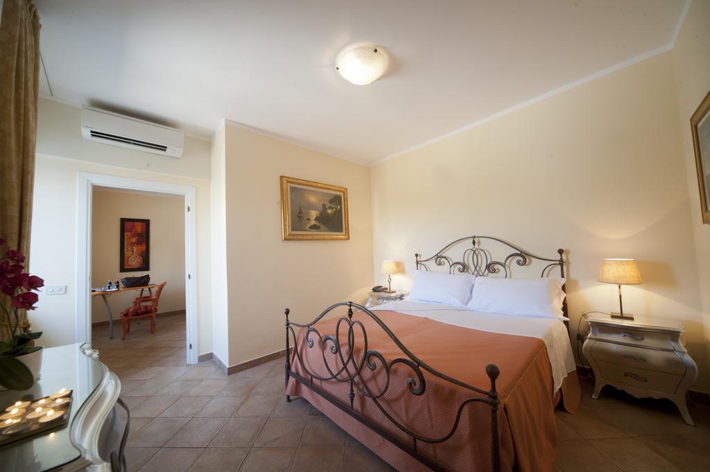Alle Tamerici Hotel Ladispoli Exterior photo